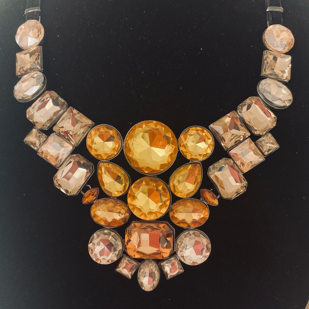 #181 Joan Rivers Classics Collection Runway Crystal Cascade Necklace - Picture 2 of 3